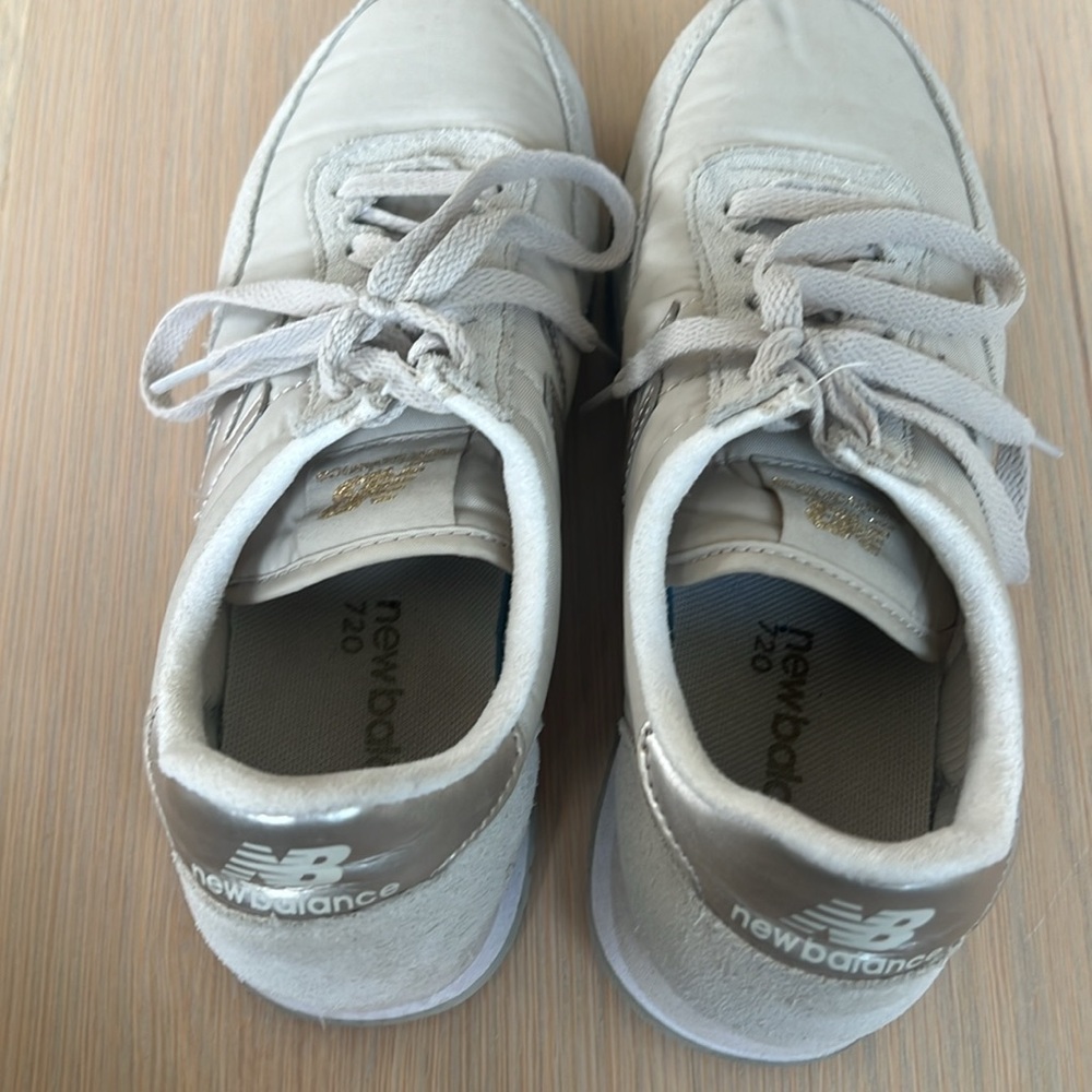 New Balance 720 women’s size 8 - Picture 6 of 7